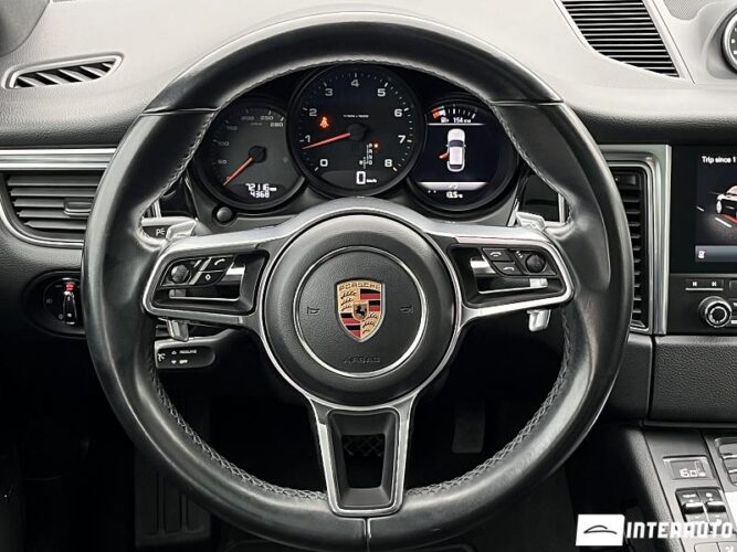 porsche Macan 2018