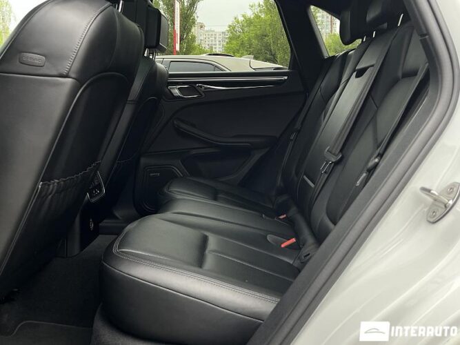 porsche Macan 2018