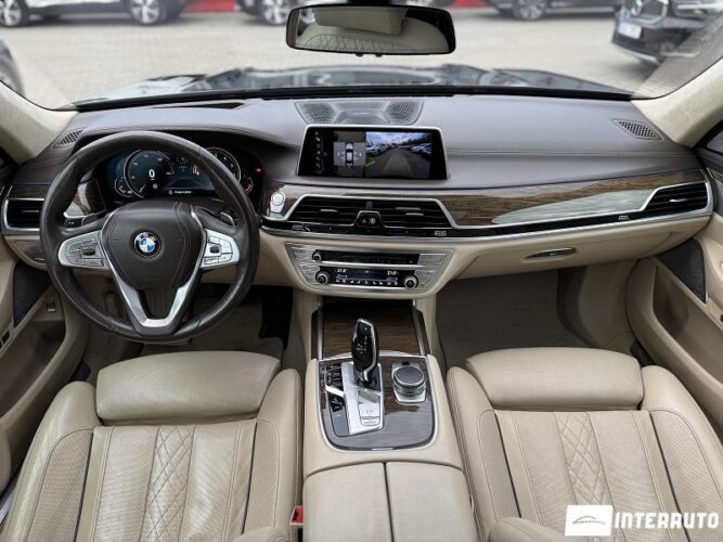 bmw 750 2016