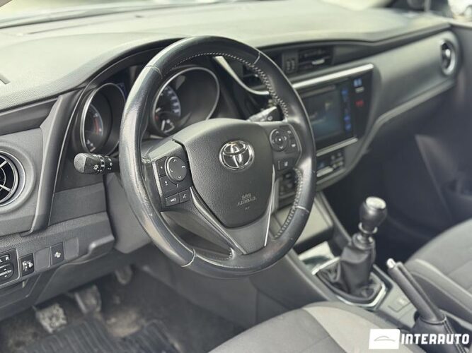 toyota Auris 2018