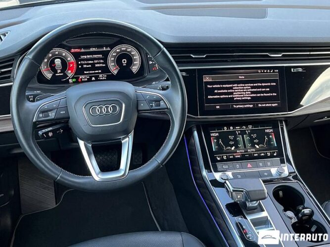 audi Q8 2021