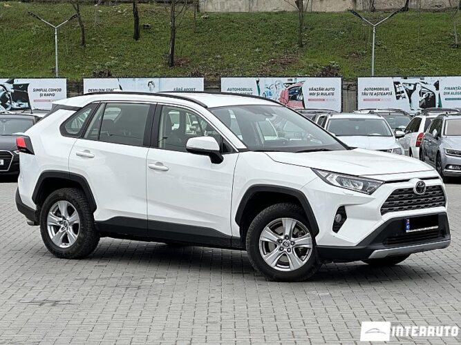 Toyota Rav-4 2020 doar la InterAuto