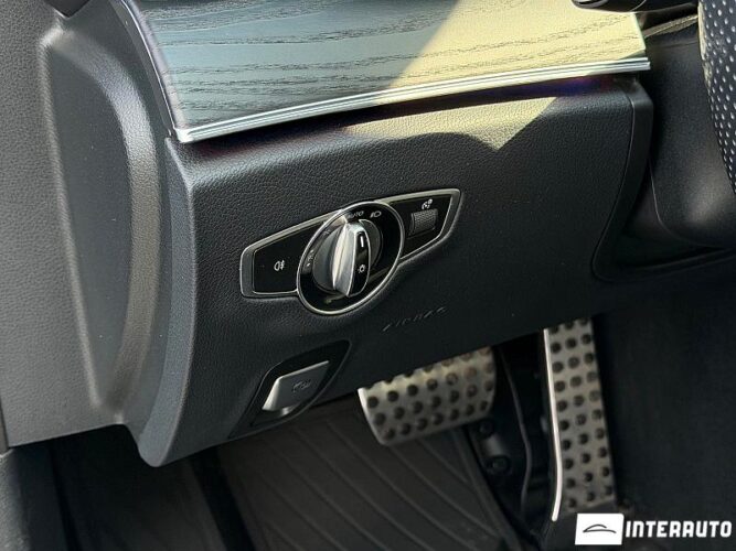 mercedes E 300e 2022