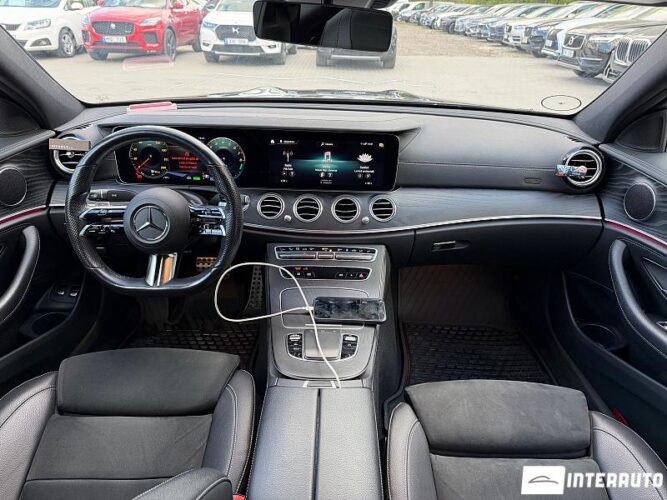 mercedes E 300e 2022