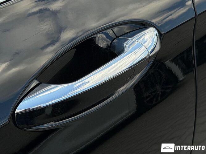 mercedes E 300e 2022