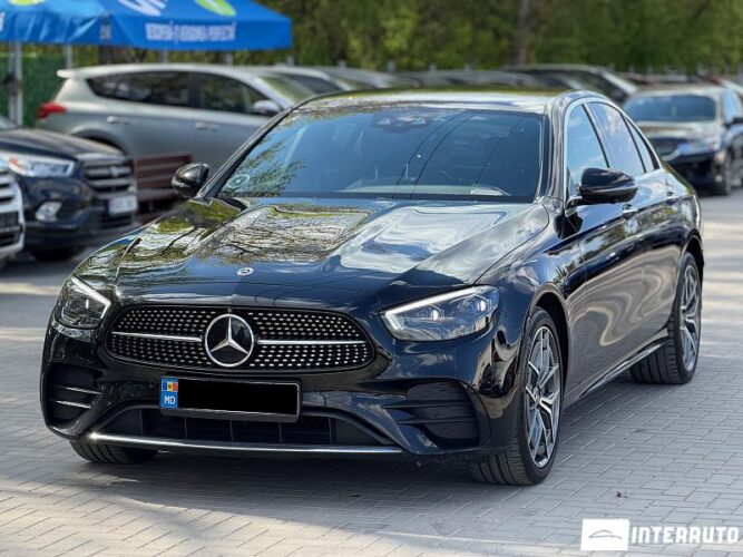 Mercedes E 300e 2022 doar la InterAuto
