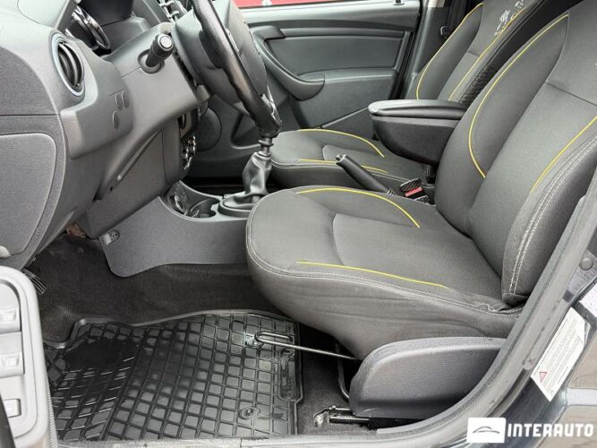dacia Duster 2015