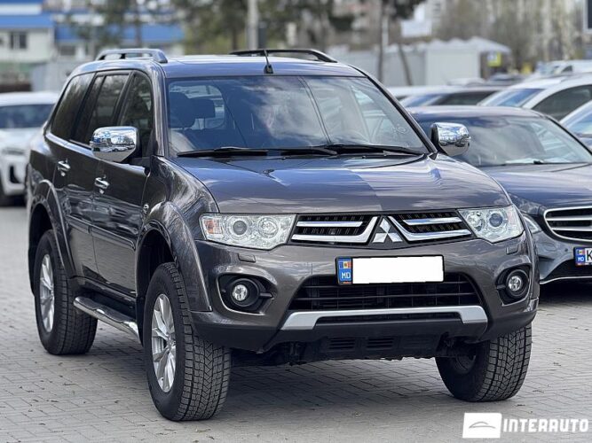 mitsubishi Pajero Sport 2013