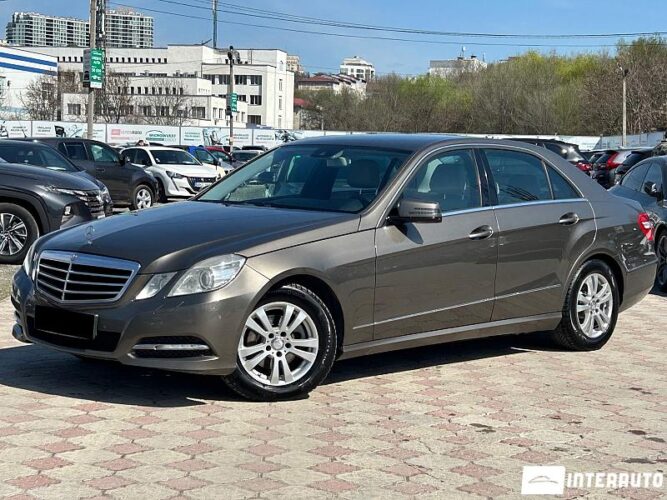 Mercedes E 220 2012 doar la InterAuto