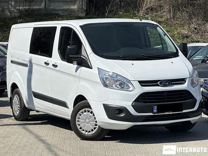 Ford Transit 2013 doar la InterAuto