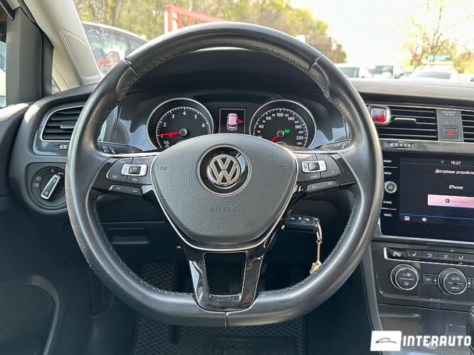 volkswagen Golf 2019