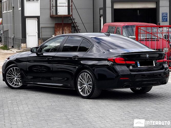 bmw 520 2021