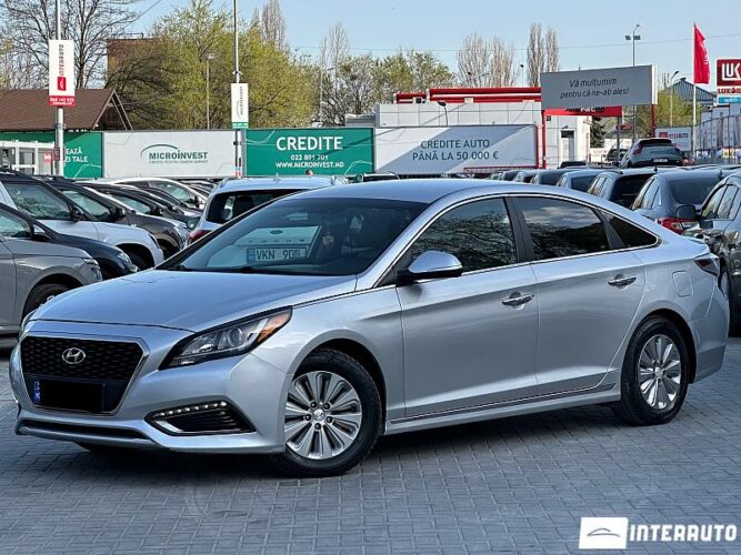 Hyundai Sonata 2015 doar la InterAuto