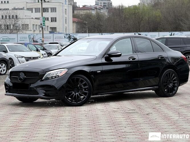 Mercedes C 300 2021 doar la InterAuto