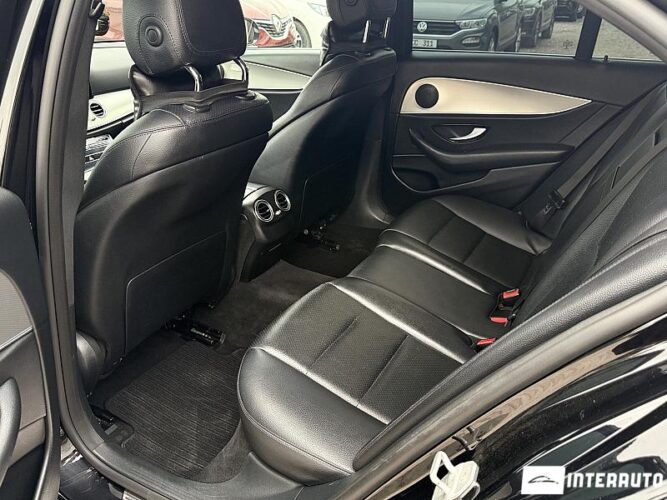 Mercedes E 220 44 mercedes E 220 2018