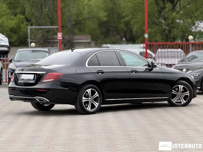 Mercedes E 220 31 mercedes E 220 2018