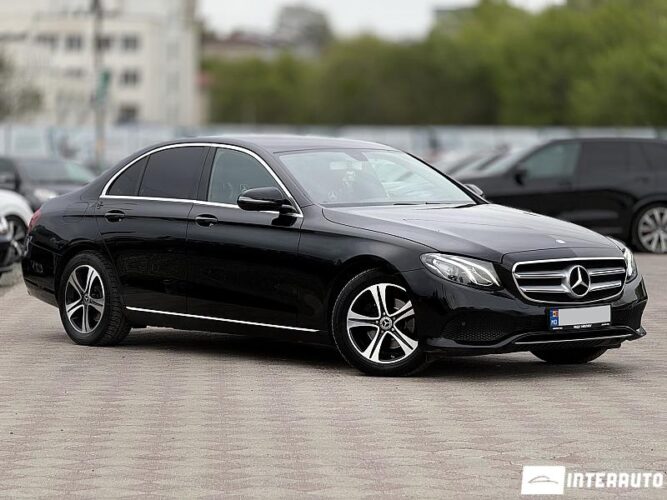 Mercedes E 220 33 mercedes E 220 2018