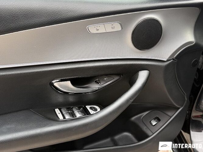 Mercedes E 220 34 mercedes E 220 2018