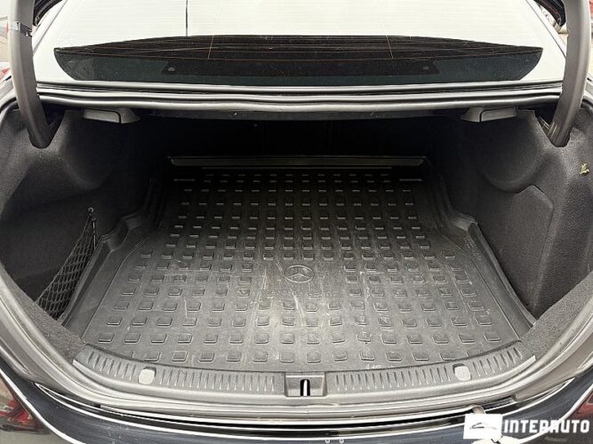 Mercedes E 220 47 mercedes E 220 2018