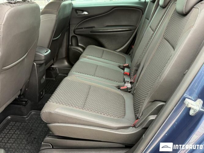 opel Zafira 2017