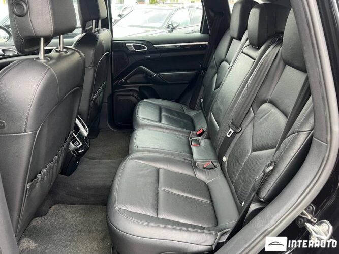 porsche Cayenne 2011