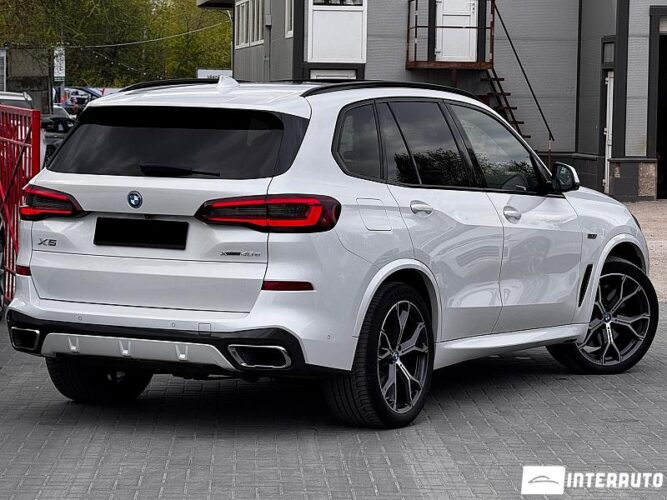 bmw X5 4.5e 2021