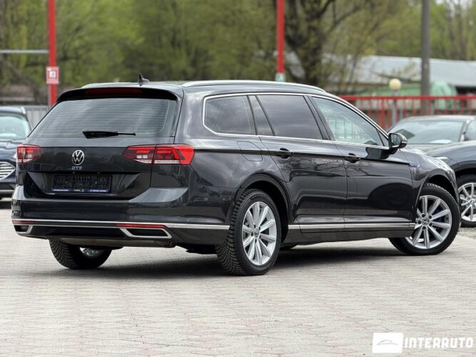 volkswagen Passat GTE 2021