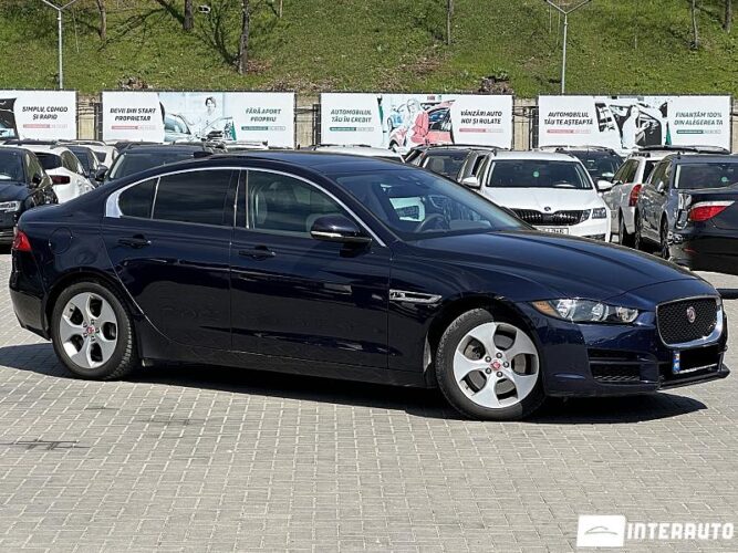 Jaguar XE 2016 doar la InterAuto