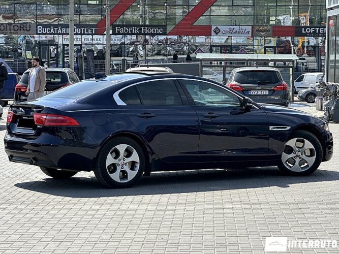 jaguar XE 2016