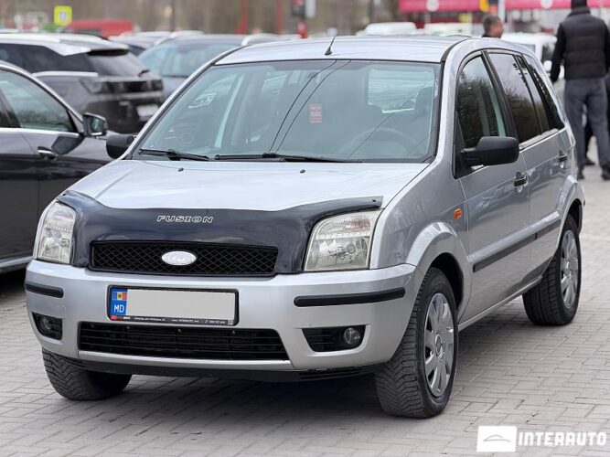 Ford Fusion 2004 doar la InterAuto
