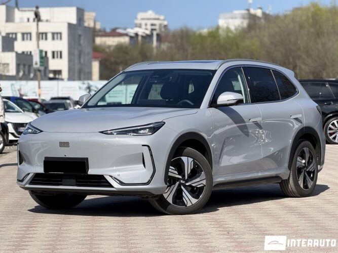 Geely EX5 2025 doar la InterAuto