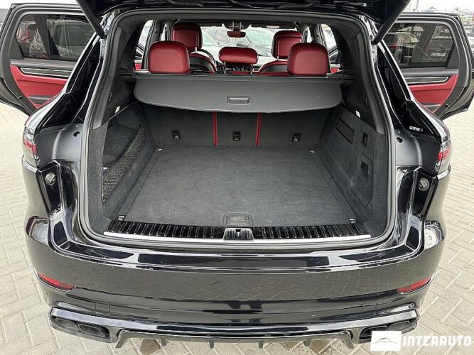 porsche Cayenne Turbo 2019