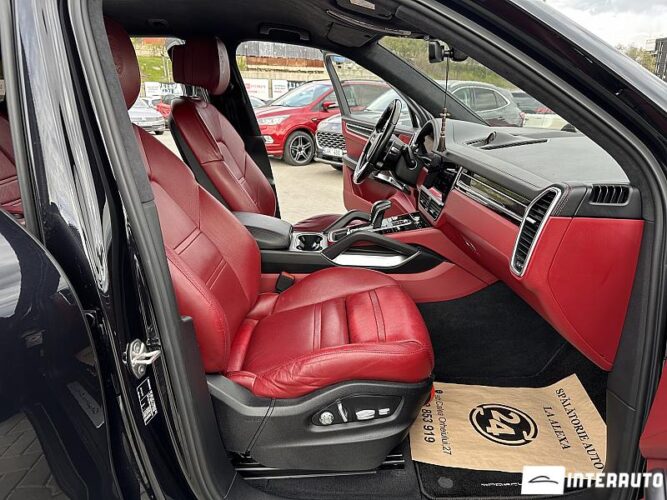 porsche Cayenne Turbo 2019