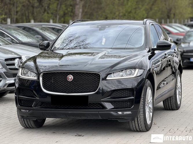 Jaguar F-Pace 2017 doar la InterAuto