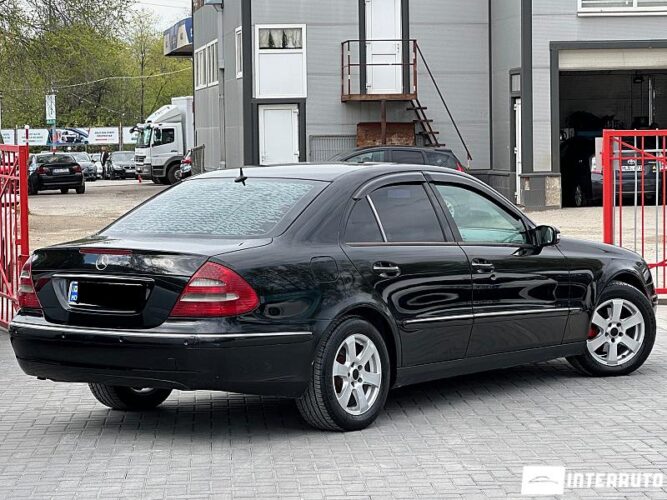 mercedes E 220 2005