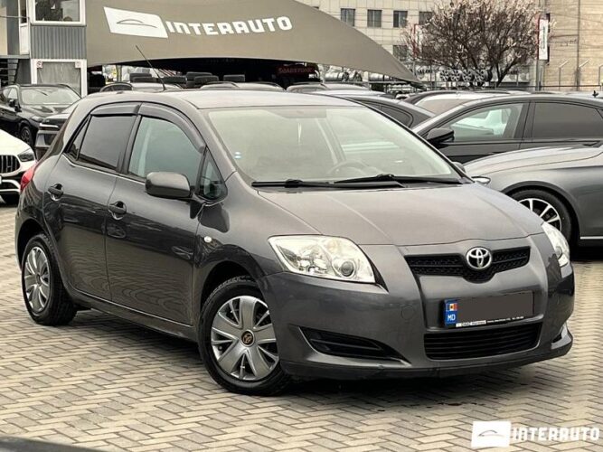 Toyota Auris 2009 doar la InterAuto