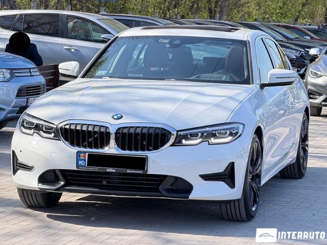 BMW 330 2021 doar la InterAuto