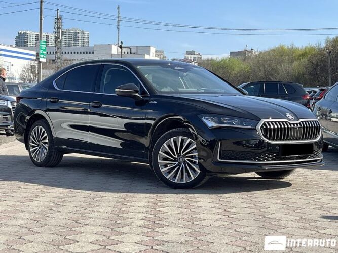 skoda Superb 2025