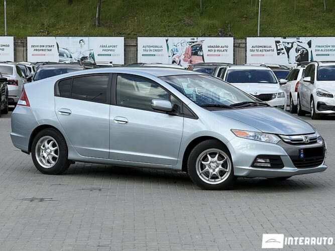 Honda Insight 2012 doar la InterAuto