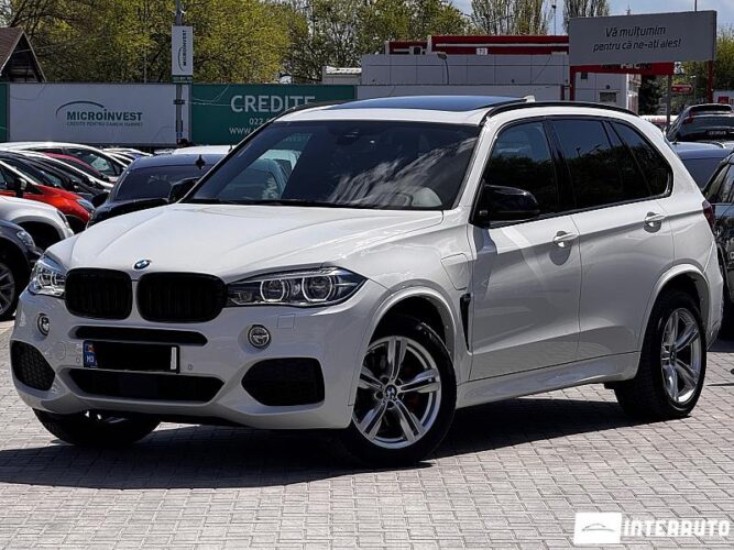 BMW X5 4.0e 2018 doar la InterAuto
