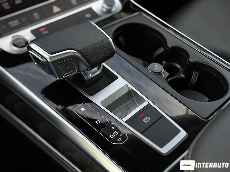 audi Q8 2023