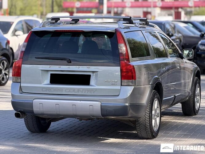 volvo XC 70 2004