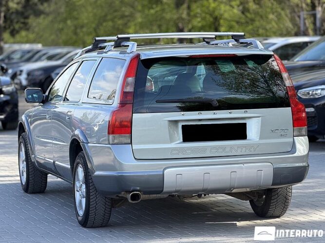 volvo XC 70 2004
