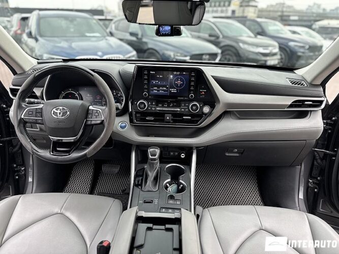 toyota Highlander 2020