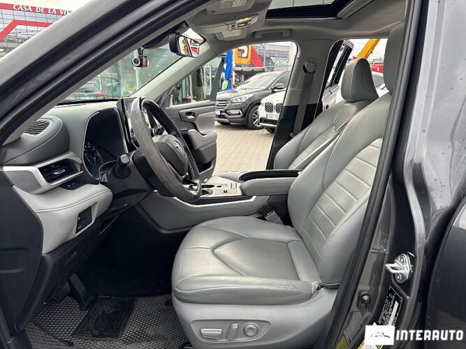 toyota Highlander 2020