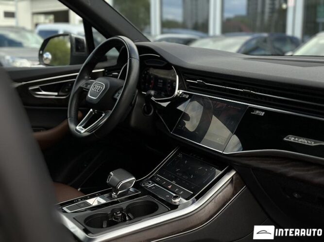 audi Q7 2020