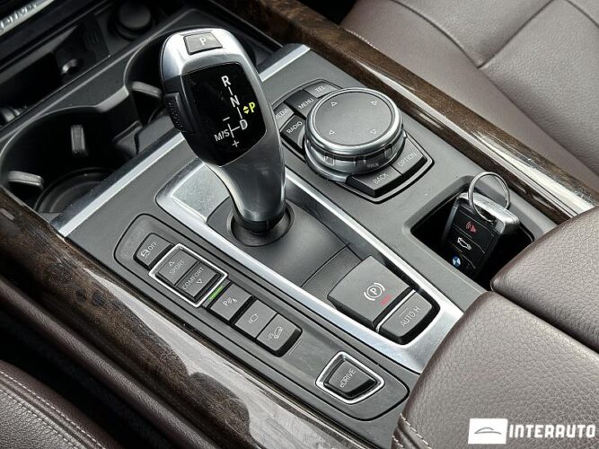bmw X5 4.0e 2016