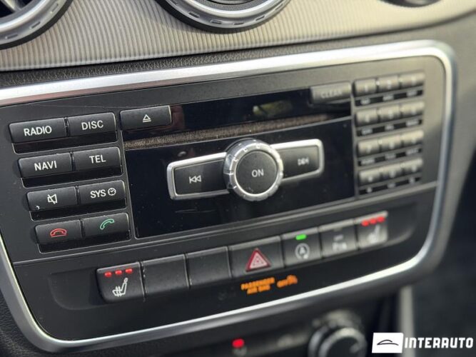 Mercedes GLA 180 43 mercedes GLA 180 2015