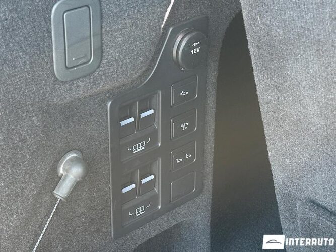 land rover Discovery 2017