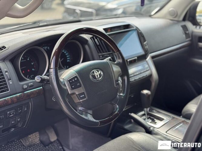 toyota Land Cruiser 2008